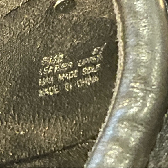 Minnetonka Black Leather Clogs with Braided Accent - 8.5 - Picture 6 of 6